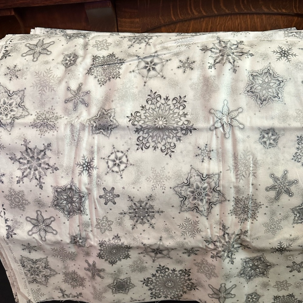 3Yds Holiday Flourish Silver, Grey & Metallic Snowflakes on White Cotton 45” NEW